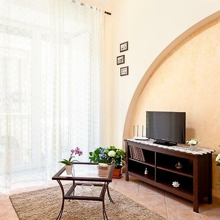 Апартаменты Doris House Сорренто Экстерьер фото